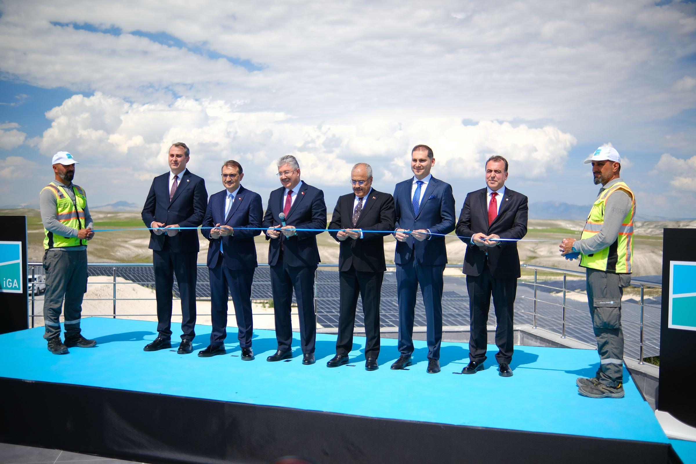 Havacılıkta Tarihi İlk: İstanbul Havalimanı Elektriğini %100 Güneşten Alıyor!