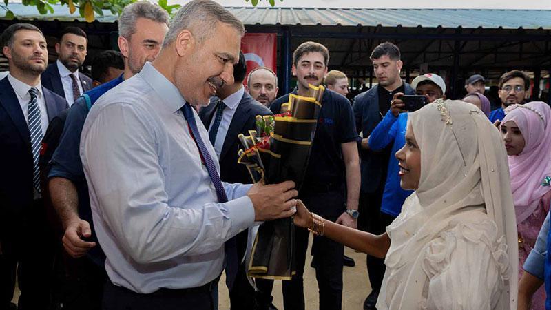 Kurtulmuş’tan İsveç’te Birlik Mesajı: “Türkiye Hepimizin Ortak Vatanı”