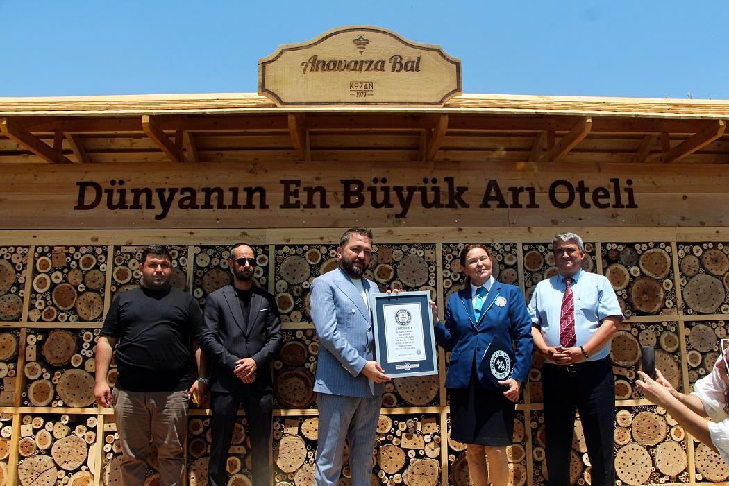 Türkiye’de “Dünyanın En Büyük Arı Oteli” Guinness rekoruyla tescillendi